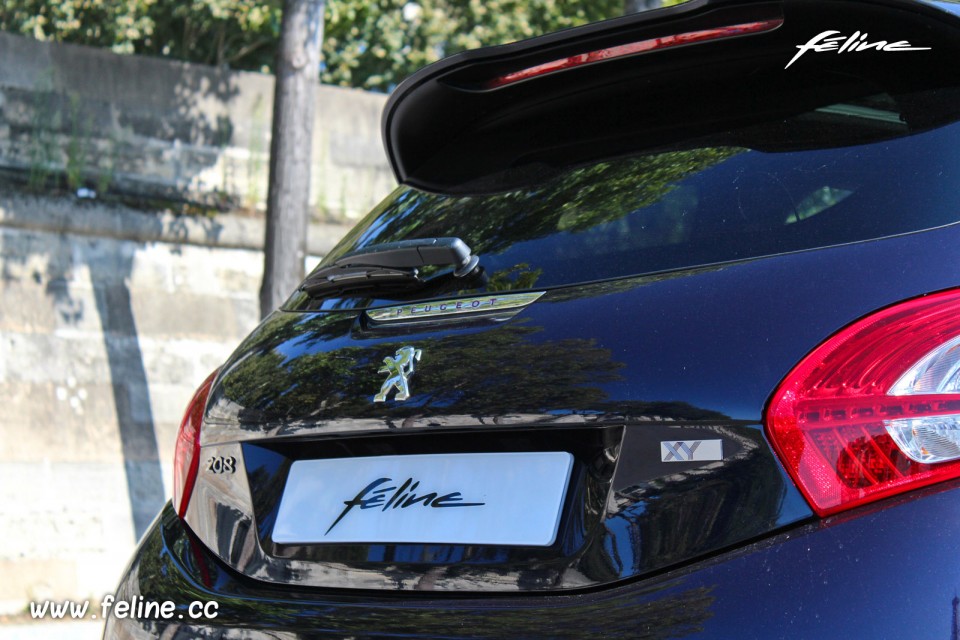 Photo essai Peugeot 208 XY Dark Blue 1.6 THP 155 ch