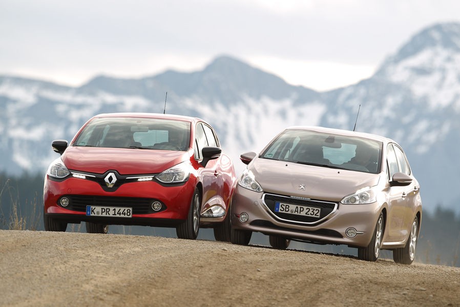 Comparatif Peugeot 208 Active 1.2l VTi 82 - Renault Clio IV 0.9l TCe 90 - 1-004