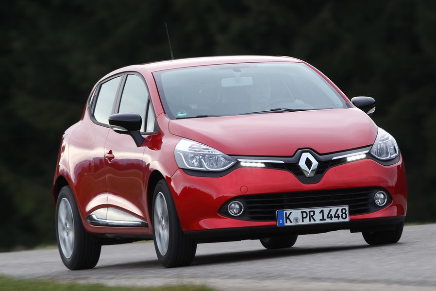 Comparatif Peugeot 208 Active 1.2l VTi 82 - Renault Clio IV 0.9l TCe 90 - 1-017