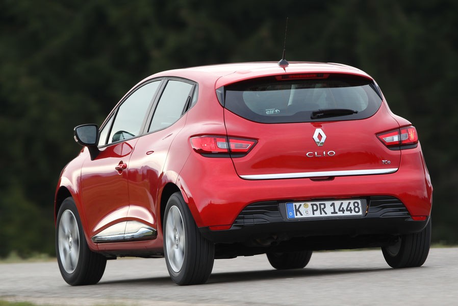 Comparatif Peugeot 208 Active 1.2l VTi 82 - Renault Clio IV 0.9l TCe 90 - 1-020