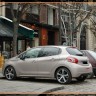 Comparatif Peugeot 208 Féline Blossom Grey et Peugeot 205 GR Bordeaux 020