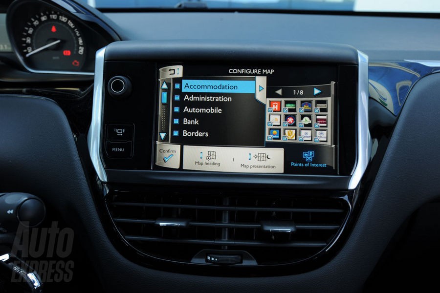 Ecran tactile multimédia Peugeot 208 Allure 