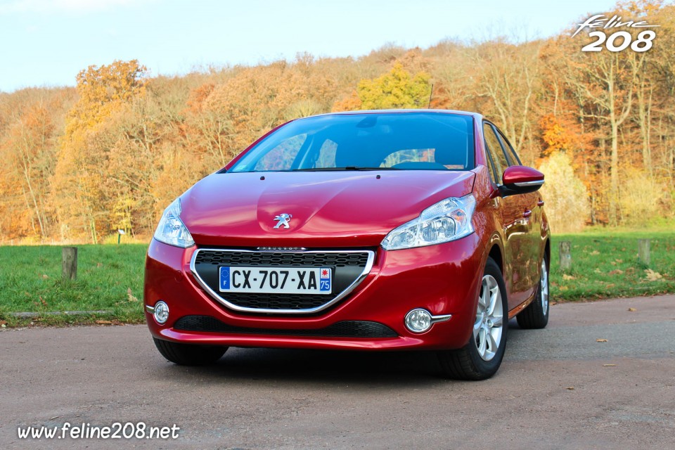 Photo Essai Peugeot 208 Active Rouge Rubi - 1.2l e-VTi 82 ETG5 - 1-009