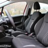 Photo sièges Peugeot 208 Active Rouge Rubi - 1.2l e-VTi 82 ETG5 - 1-032