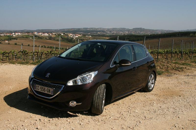 Essai Peugeot 208 Allure - Rouge Noir 003