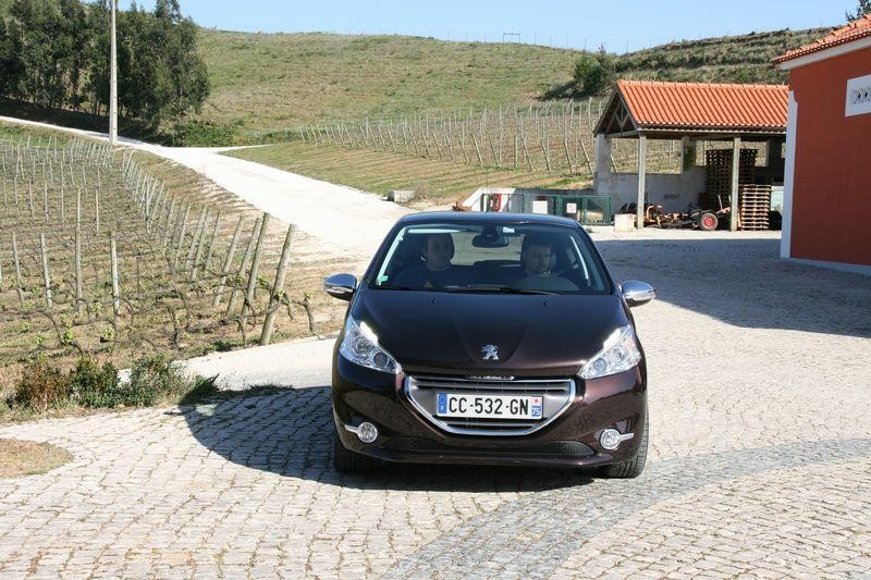 Essai Peugeot 208 Allure - Rouge Noir 012