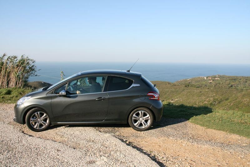 Essai Peugeot 208 Allure - Gris Shark 020