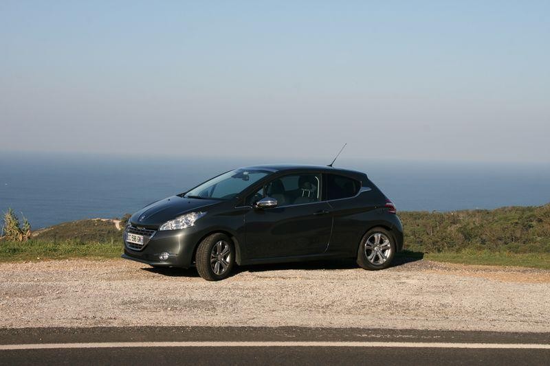 Essai Peugeot 208 Allure - Gris Shark 022