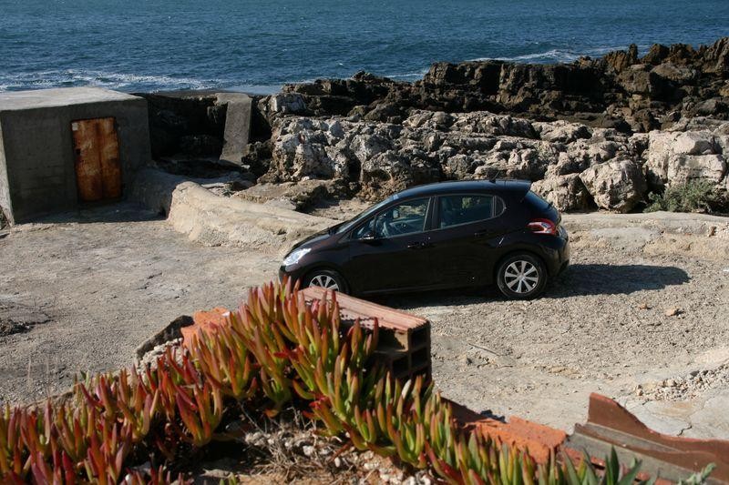 Essai Peugeot 208 Active Blue Lion - Rouge Noir 027