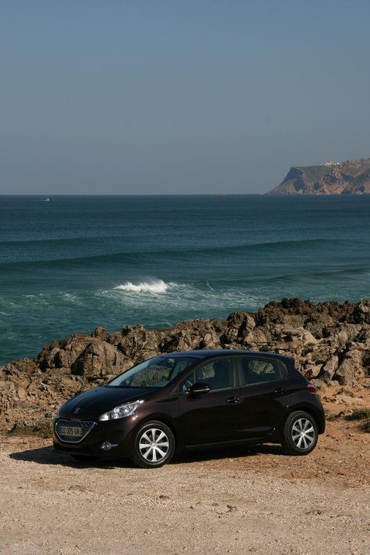 Essai Peugeot 208 Active Blue Lion - Rouge Noir 032