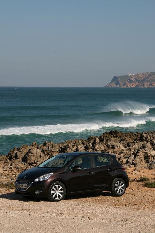 Essai Peugeot 208 Active Blue Lion - Rouge Noir 035