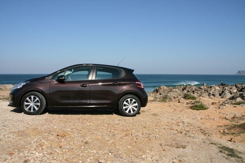 Essai Peugeot 208 Active Blue Lion - Rouge Noir 039