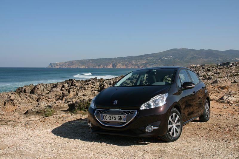 Essai Peugeot 208 Active Blue Lion - Rouge Noir 044