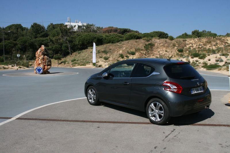 Essai Peugeot 208 Allure - Gris Shark 065