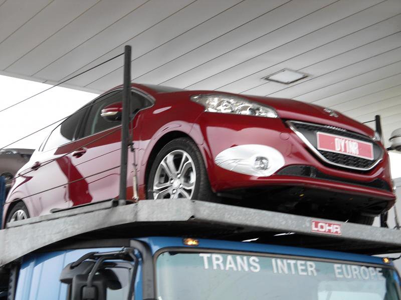 Peugeot 208 Rouge Lucifer 5 portes