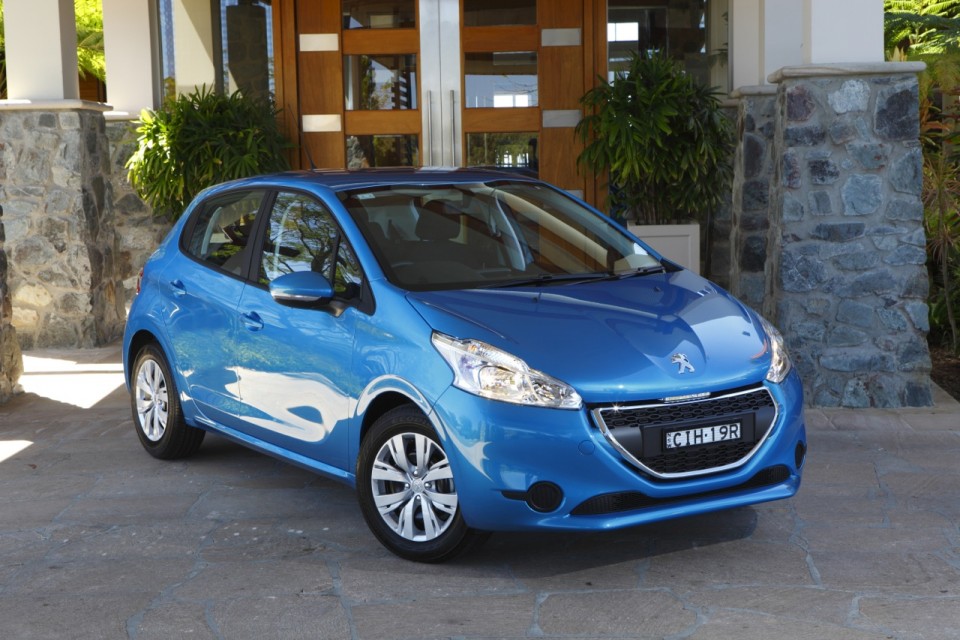 peugeot-208-active-australia-1-004