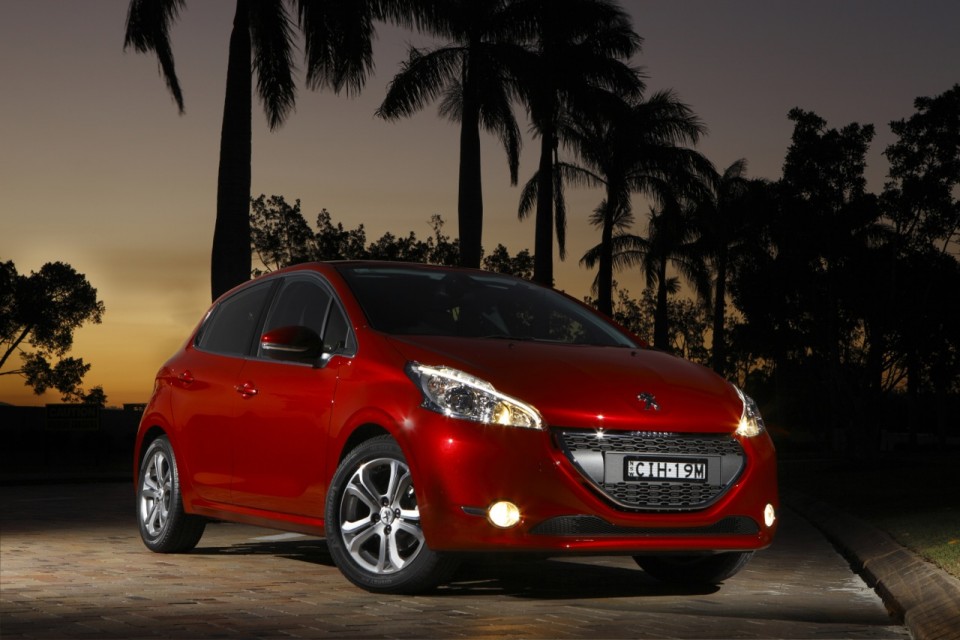 peugeot-208-allure-australia-1-010