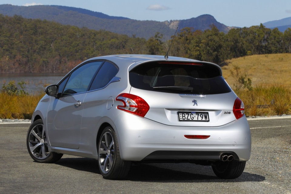 peugeot-208-allure-sport-turbo-australia-1-035