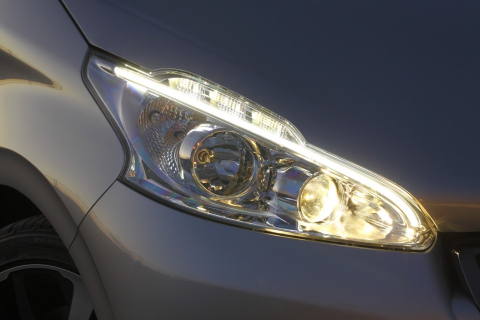 peugeot-208-allure-sport-turbo-australia-1-047