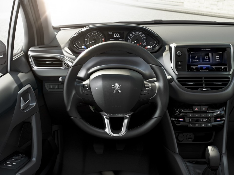 peugeot-208-do-brasil-1-010