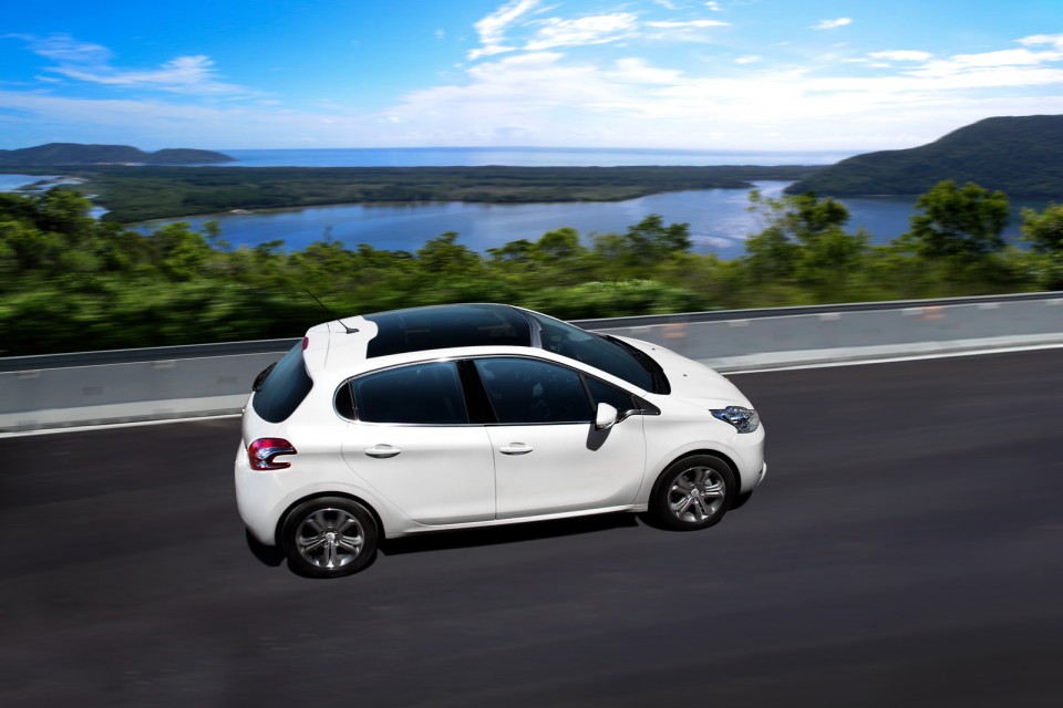 peugeot-208-griffe-bresil-1-005