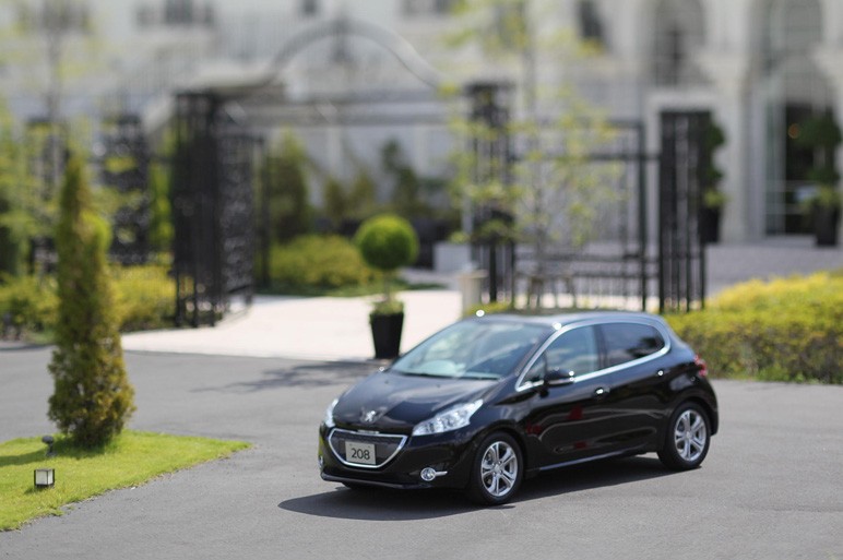 peugeot-208-japon-1-026