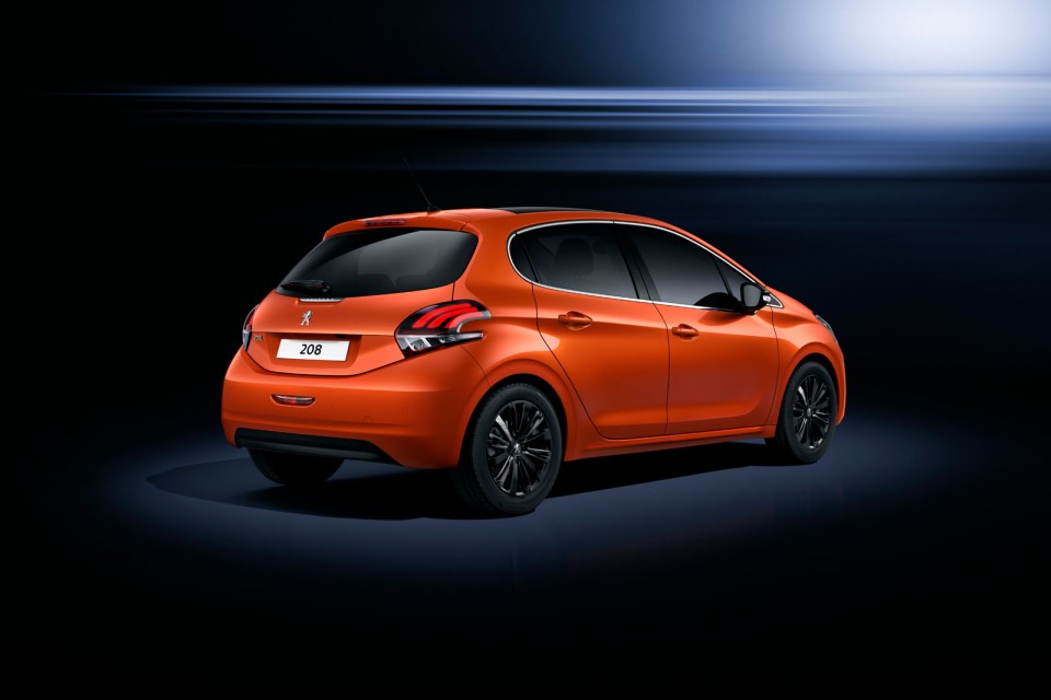 Photo nouvelle Peugeot 208 restylée (2015)