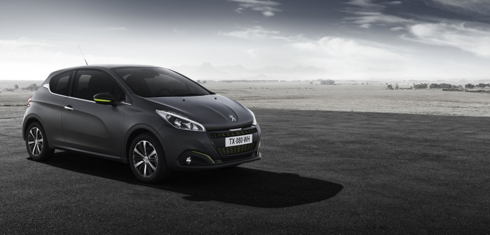 Photo nouvelle Peugeot 208 Allure Ice Silver restylée