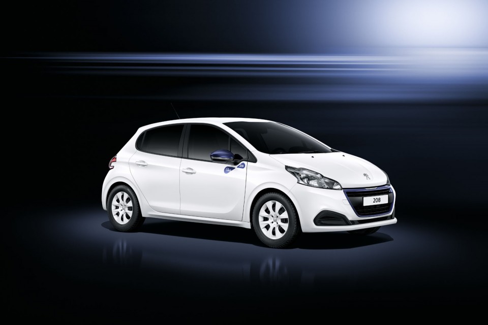 Photo nouvelle Peugeot 208 Like Blanc Banquise restylée