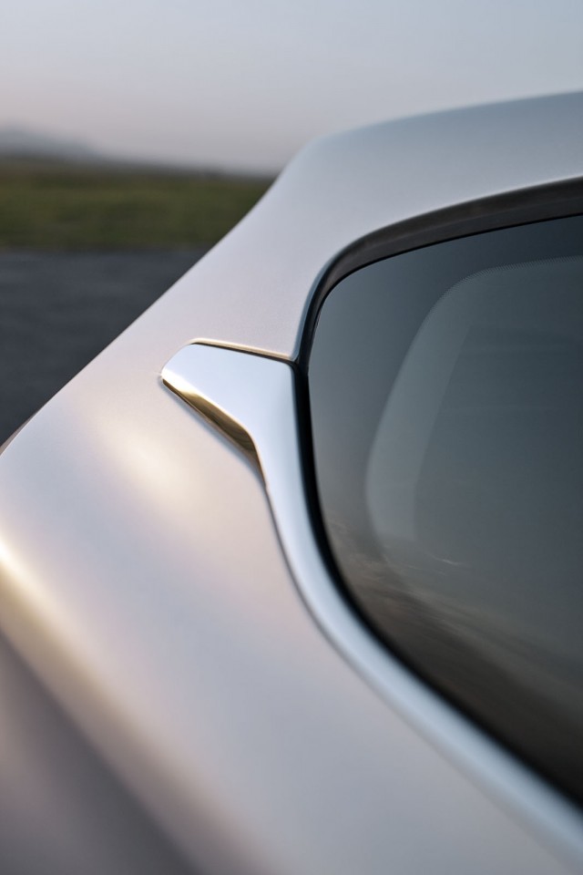 Enjoliveur haricot latéral type 205 GTi - Peugeot 208 - 3 portes 023