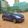 Photo Peugeot 208 Féline Bleu Virtuel, version UK (RHD) - 019