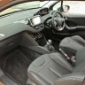 Photo Intérieur Cuir Noir Peugeot 208 Allure Blossom Grey, version UK (RHD) - 030