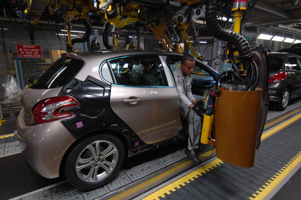 Production de la Peugeot 208 à Poissy - 105