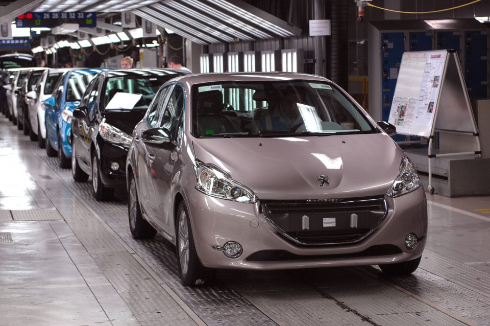 Production de la Peugeot 208 à Poissy - 110