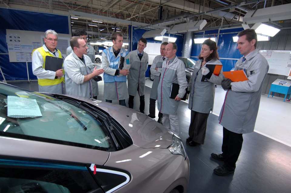 Production de la Peugeot 208 à Poissy - 112