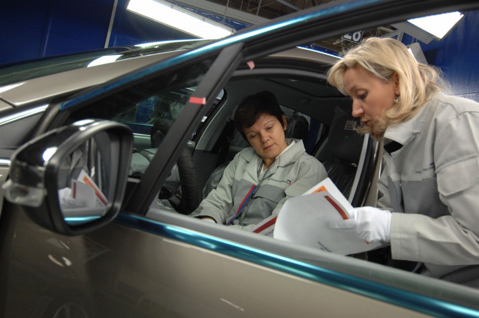 Production de la Peugeot 208 à Poissy - 115