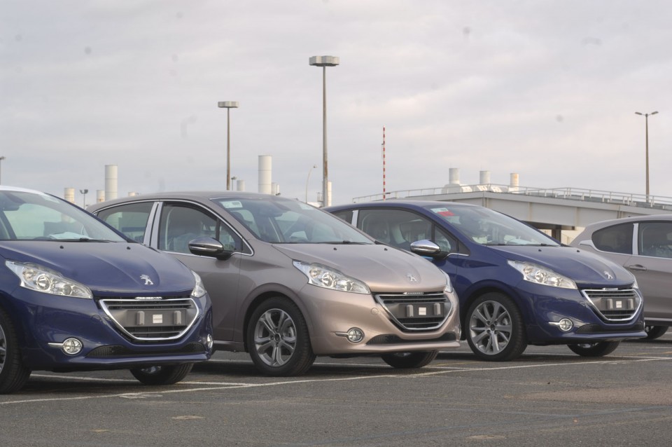 Production de la Peugeot 208 à Poissy - 121