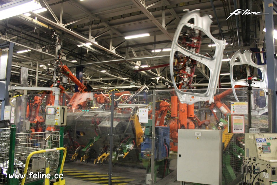 Photo Peugeot 208 usine PSA de Poissy (78)