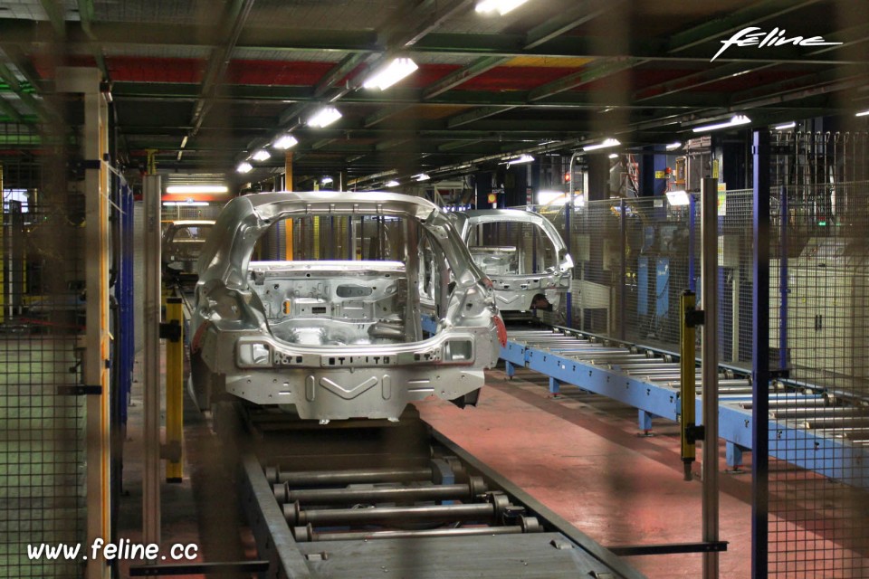 Photo Peugeot 208 usine PSA de Poissy (78)