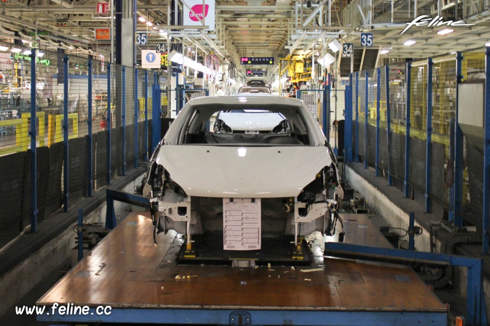 Photo Peugeot 208 usine PSA de Poissy (78)