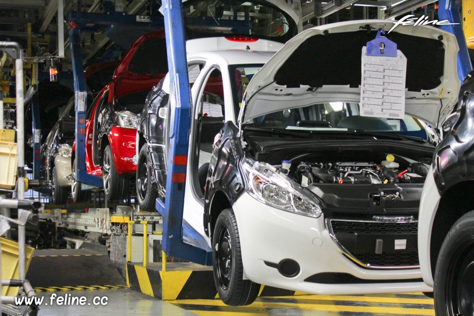 Photo Peugeot 208 usine PSA de Poissy (78)