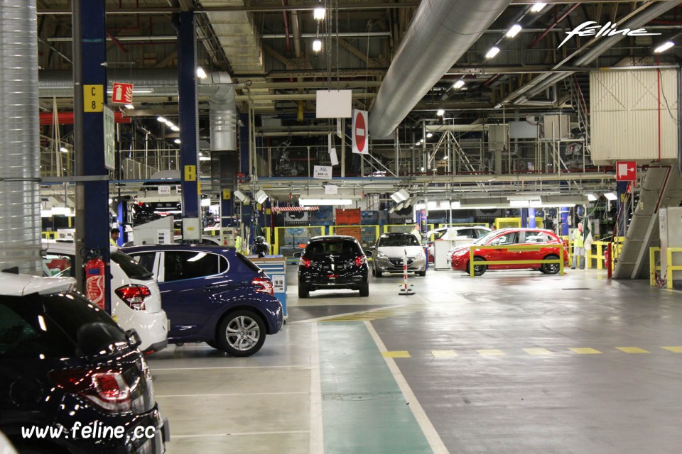 Photo Peugeot 208 usine PSA de Poissy (78)