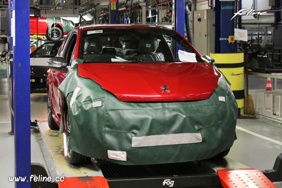 Photo Peugeot 208 usine PSA de Poissy (78)