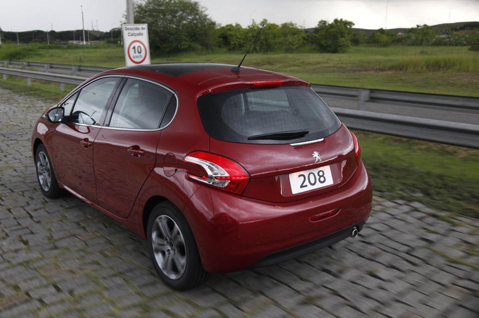 Essais Peugeot 208 - Production Peugeot 208 à Porto Real (Brésil) - 015