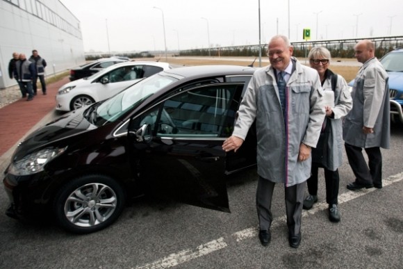 Peugeot 208 Rouge Noire à Trnava