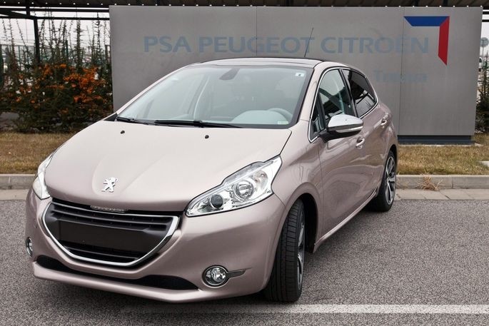 Peugeot 208 Blossom Grey à Trnava