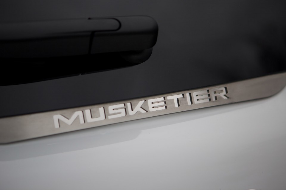 Photo Tuning Peugeot 208 En Garde Musketier - 1-007