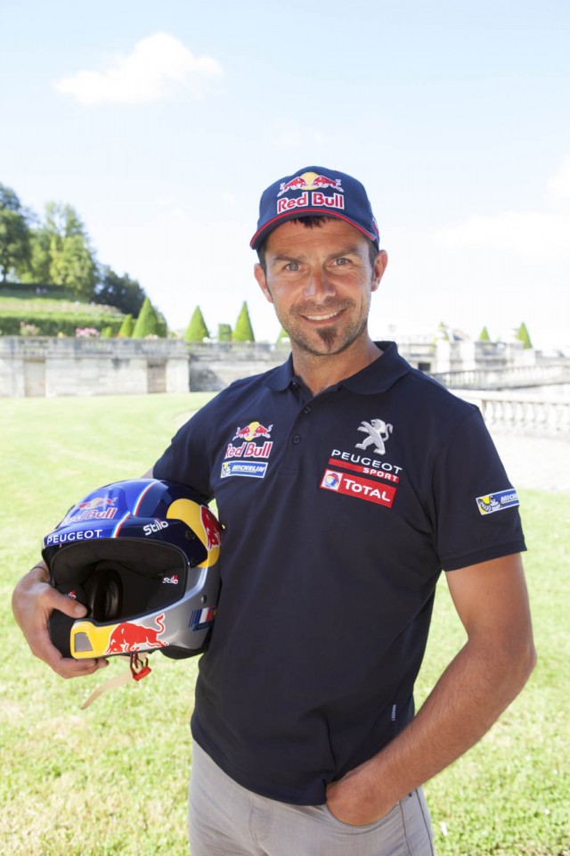 Peugeot 2008 DKR - Red Bull Caisses à Savon 2014