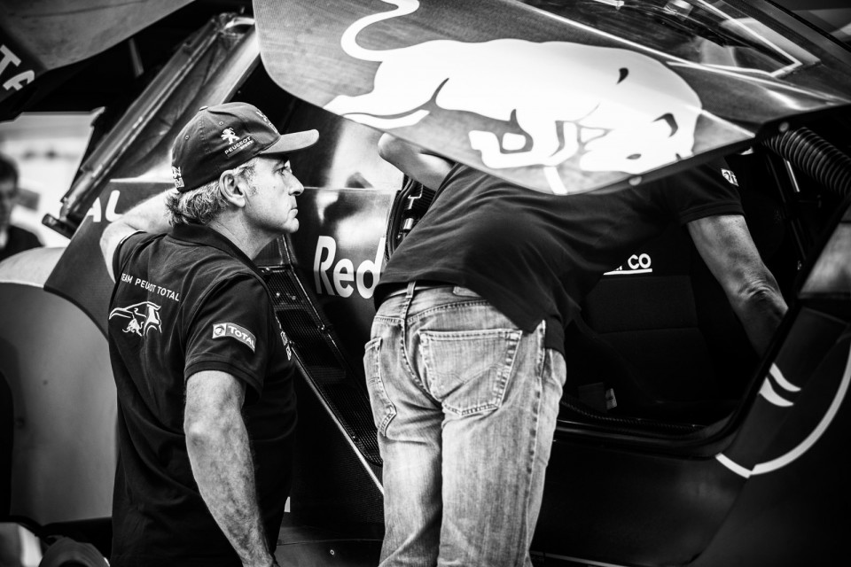 Photo essais Peugeot 2008 DKR (Dakar)