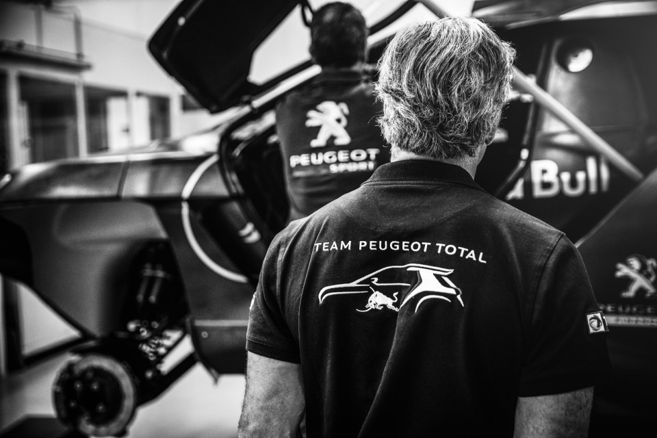 Photo technique Peugeot 2008 DKR (Dakar)